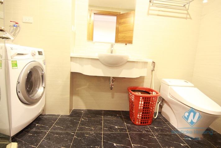 Good quality apartment with 02 bedrooms for rent in Truc Bach area, Ba Dinh District